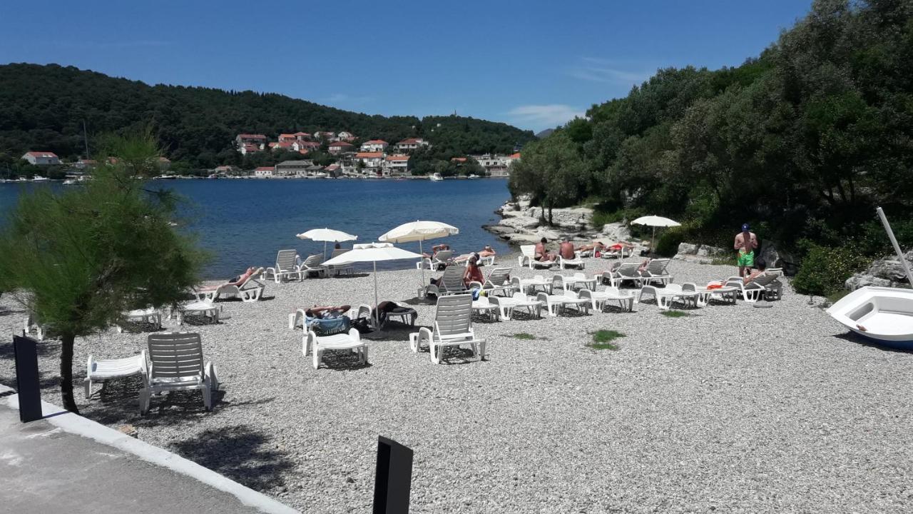 Apartments Iris Korcula Town Bagian luar foto